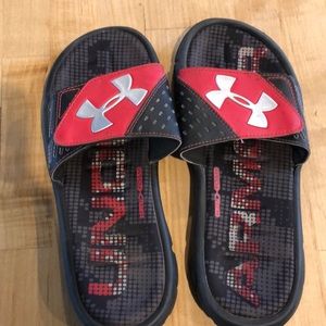 Under armour slides